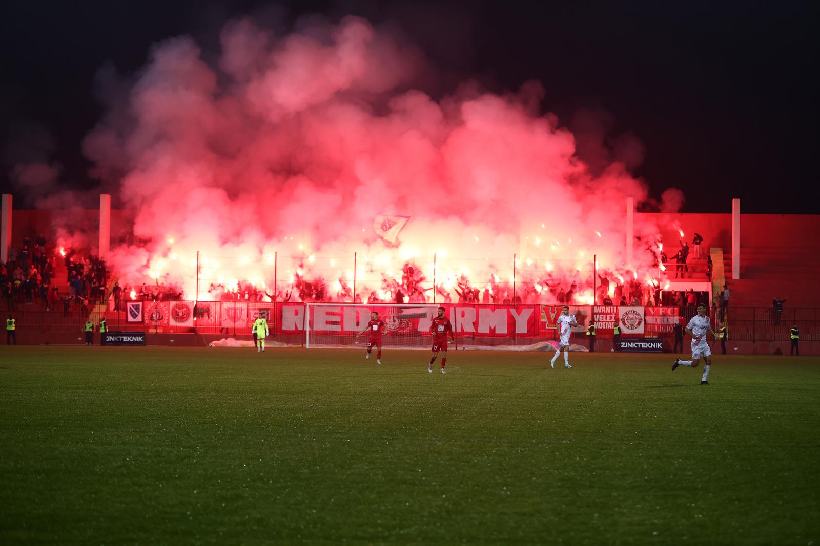 13.11.2023  Mostar: FK Velez je nakon tri godine uspio pobijediti gradskog rivala HSK Zrinjski u derbiju odigranom na stadionu "Rodjeni"  Photo: Denis Kapetanovic/PIXSELL