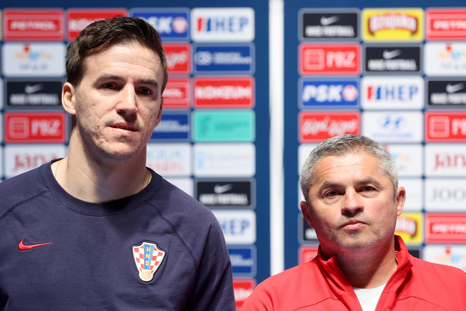 15.04.2024., Zagreb - U KC Drazen Petrovic odrzana je konferencija za medije hrvatske futsal reprezentacije uoci uzvratne utakmice s Poljskom u okviru dodatnih kvalifikacija za Svetsko prvesntvo u Uzbekistanu. Dario Marinovic, izbornik Marinko Mavrovic Photo: Sanjin Strukic/PIXSELL