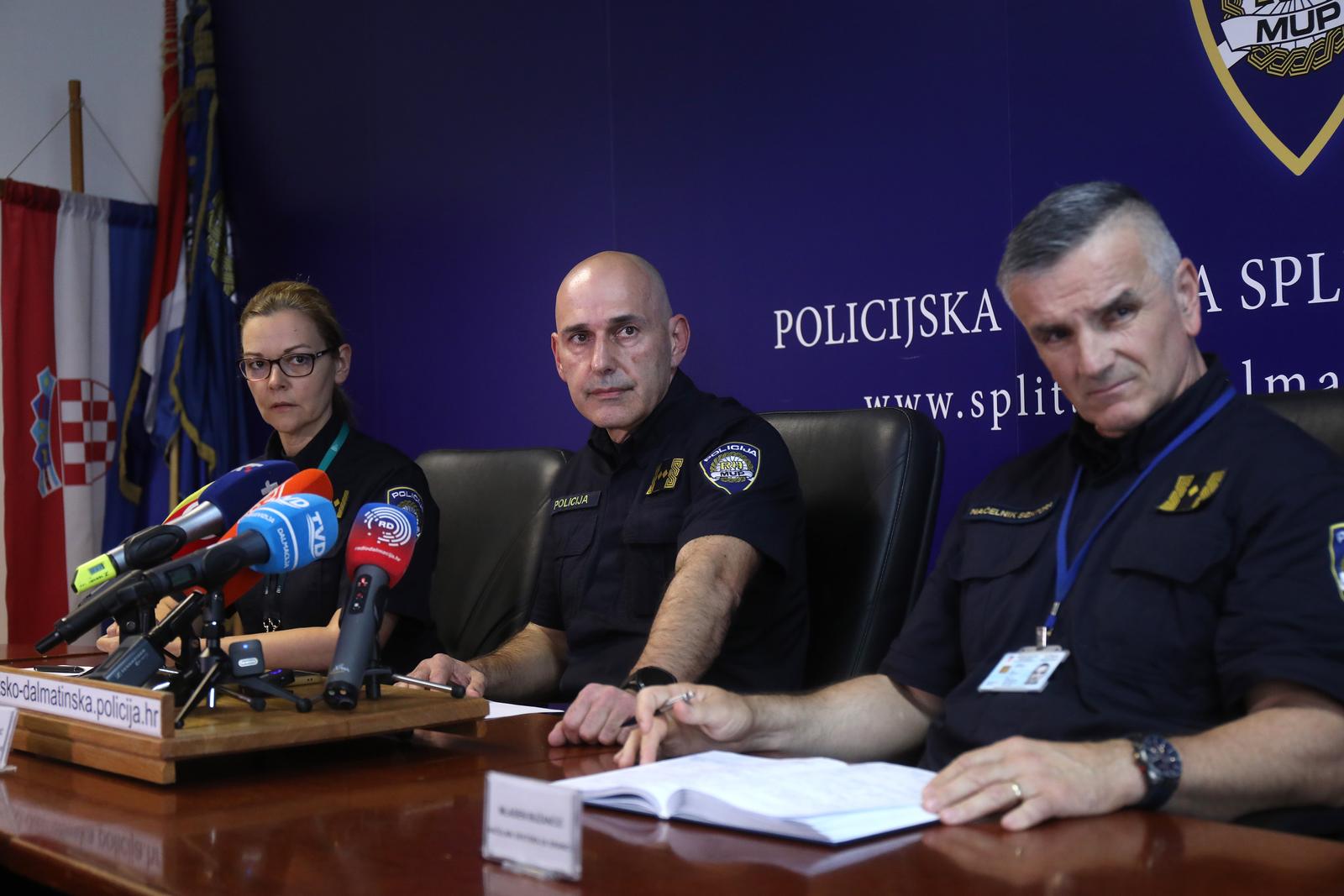 16.05.2024., Split - Konferencija za medije PU splitsko-dalmatinske o nesreći u Brnazama u kojoj su cetiri osobe smrtno stradale. Načelnik Policijske uprave splitsko-dalmatinske Marko Srdarevic ,Mladen Buzancic, nacelnik Sektora za granicu. Photo: Ivo Cagalj/PIXSELL