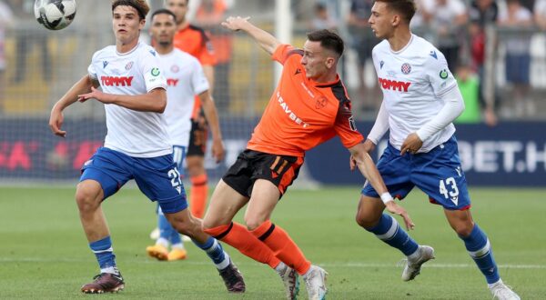 24.05.2023., stadion HNK Rijeka, Rijeka - Finalna utakmica SuperSport Hrvatskog nogometnog kupa, HNK Hajduk - HNK Sibenik. Rokas Pukstas, Ivan Dolcek, Niko Kristian Sigur Photo: Nel Pavletic/PIXSELL