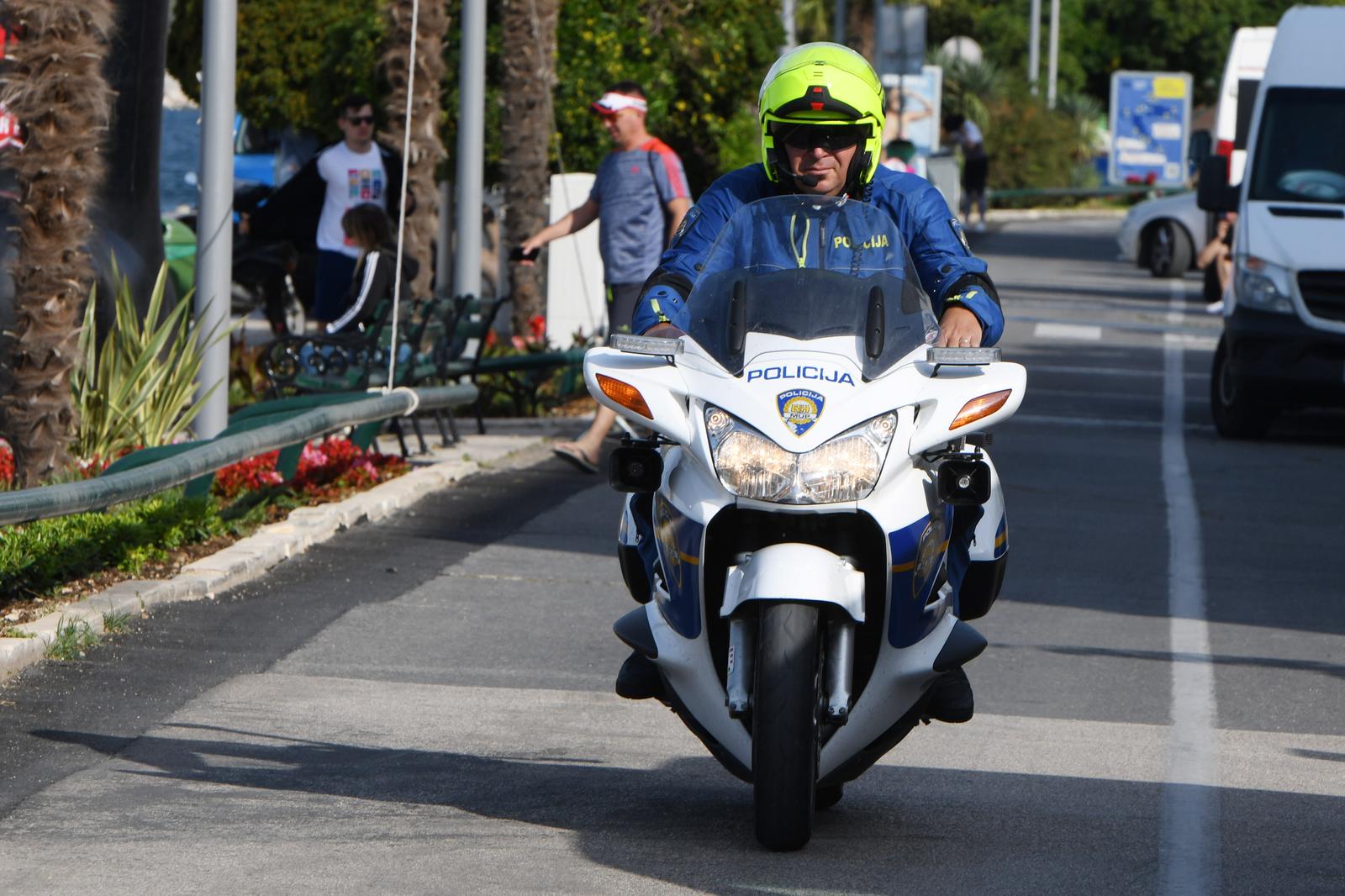 29.05.2022., Sibenik - Dolaskom ljepsih vremena broj policijskih sluzbenika na motociklima sve je veci. Photo: Hrvoje Jelavic/PIXSELL