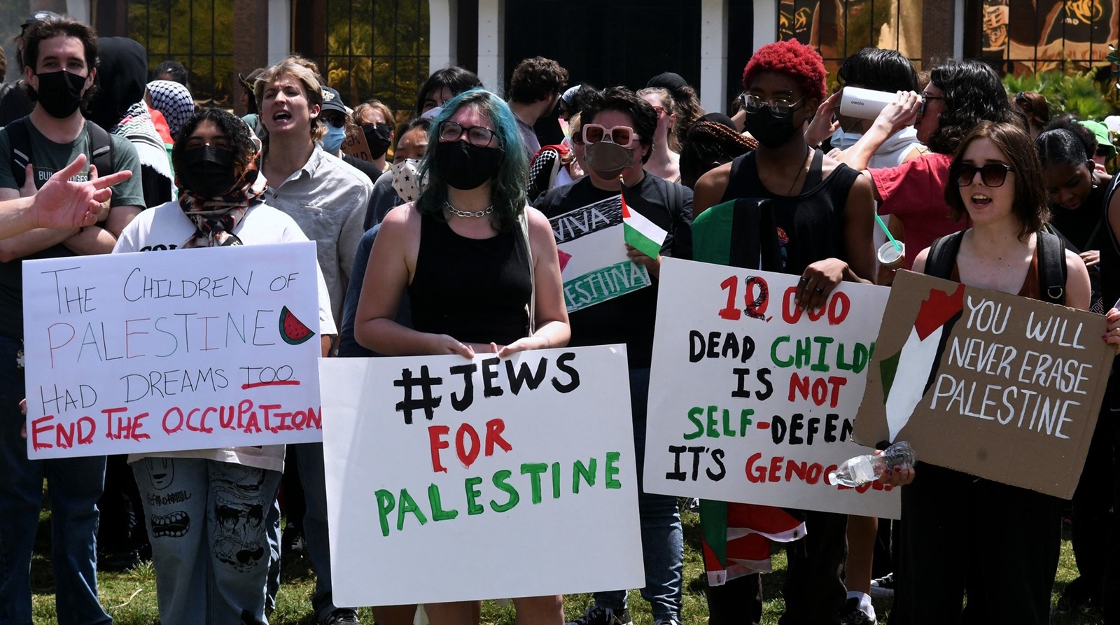 ORLANDO, FLORIDA, UNITED STATES - APRIL 26: Students at the University of Central Florida take part in a campus protest against the ongoing Israeli attacks on Gaza in Orlando, Florida, United States on April 26, 2024. Paul Hennessy / Anadolu/ABACAPRESS.COM,Image: 868262859, License: Rights-managed, Restrictions: , Model Release: no, Credit line: AA/ABACA / Abaca Press / Profimedia