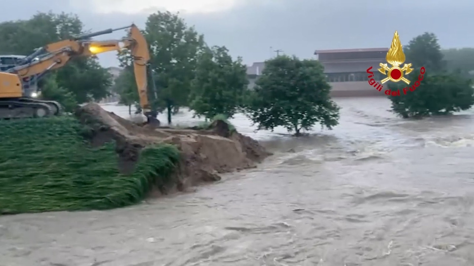 Italy, Camposampiero (Padova)  - May 176, 2024.Severe weather hits the regions of Lombardy and Veneto . Firefighters at work in the countryside of Camposampiero - Rustega area - following the breaking of the embankment of the Muson dei Sassi stream, which occurred in the early hours of this  morning. The evacuation of some isolated homes and technical checks in the flooded area are underway.,Image: 873824006, License: Rights-managed, Restrictions: * France, Germany and Italy Rights Out *, Model Release: no, Credit line: VVFF / Zuma Press / Profimedia