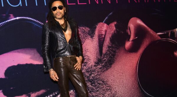 March 26, 2024, Mexico City, Mexico City, Mexico: American artist Lenny Kravitz during his meeting with the media at the presentation of his new album ''Blue Electric Light'', on Tuesday, March 26 in Mexico City.
26 Mar 2024
Pictured: March 26, 2024, MĂ©Xico City, Mexico City, Mexico: American artist Lenny Kravitz during his meeting with the media at the presentation of his new album ''Blue electric light'', on Tuesday, March 26 in Mexico City.,Image: 859885120, License: Rights-managed, Restrictions: NO Argentina, Australia, Bolivia, Brazil, Chile, Colombia, Finland, France, Georgia, Hungary, Japan, Mexico, Netherlands, New Zealand, Poland, Romania, Russia, South Africa, Uruguay, Model Release: no, Credit line: ZUMAPRESS.com / MEGA / The Mega Agency / Profimedia