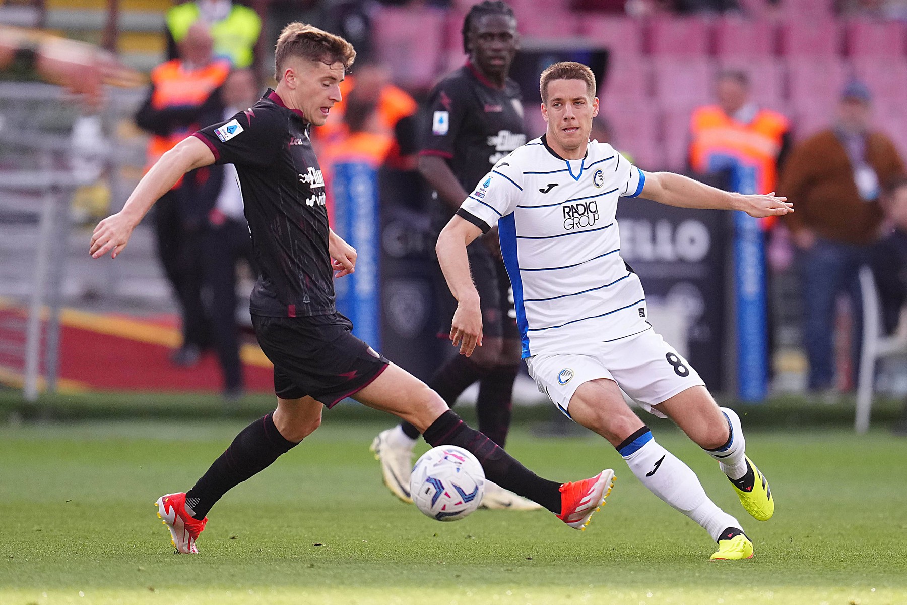 SALERNO, ITALY - MAY 6: Mario Pasalic of Atalanta BC during the Serie A match between US Salernitana 1919 and Atalanta BC at Stadio Arechi on May 6, 2024 in Salerno, Italy Copyright: xx,Image: 870665309, License: Rights-managed, Restrictions: Credit images as "Profimedia/ IMAGO", Model Release: no, Credit line: FOTOAGENZIA / imago sportfotodienst / Profimedia