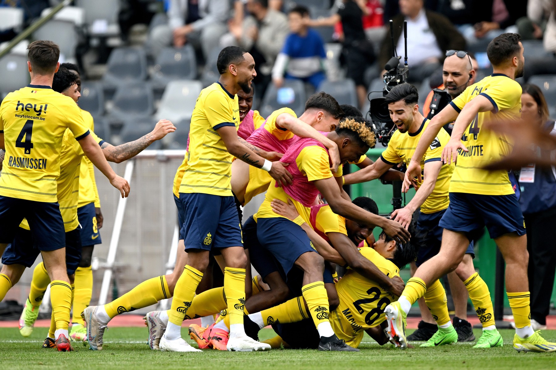 5/9/2024 - BRUSSELS - Koki Machida of Royale Union Saint-Gilloise celebrates the 1-0 during the Belgian Croky Cup final between Union st Gillis and Royal Antwerp FC at the King Baudouin Stadium on May 9 in Brussels, Belgium. ANP | Hollandse Hoogte | GERRIT VAN COLOGNE /ANP/Sipa USA,Image: 871437812, License: Rights-managed, Restrictions: *** World Rights Except Belgium, France, Germany, The Netherlands, and the UK ***  BELOUT DEUOUT FRAOUT GBROUT NLDOUT, Model Release: no, Credit line: ANP / ddp USA / Profimedia