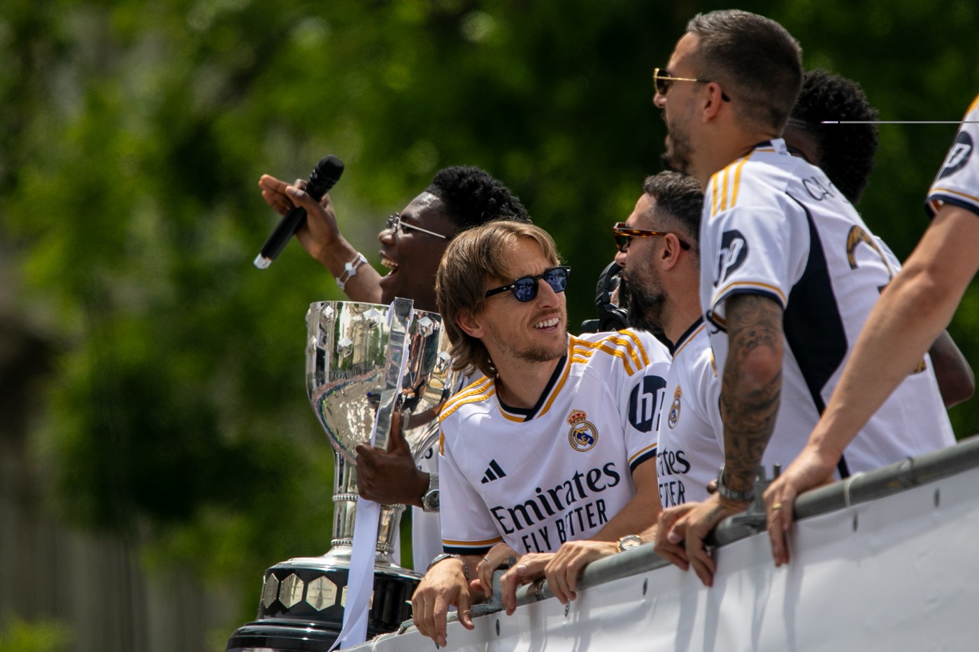 May 12, 2024, Madrid, Spain: Luca Modric (C) of Real Madrid seen during the celebration of their 36th League title. Real Madrid Football Club celebrated with its fans the achievement of its 36th Spanish League. As tradition, they have celebrated next to the statue of the Goddess Cibeles located in the Plaza de Cibeles in Madrid.,Image: 872376283, License: Rights-managed, Restrictions: , Model Release: no, Credit line: David Canales / Zuma Press / Profimedia