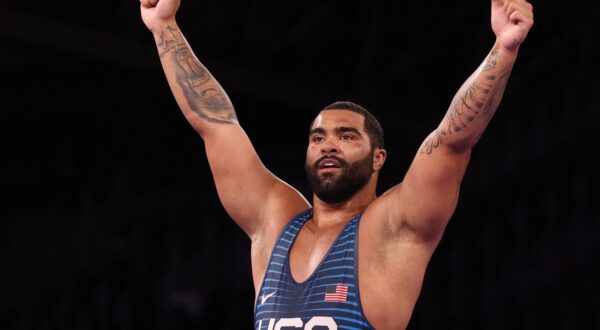 (FILES) USA's Gable Dan Steveson celebrates his gold medal victory against Georgia's Geno Petriashvili in their men's freestyle 125kg wrestling final match during the Tokyo 2020 Olympic Games at the Makuhari Messe in Tokyo on August 6, 2021. Steveson, super-heavyweight freestyle wrestling champion at the 2020 Tokyo Olympics, has signed a free agent contract with the NFL Buffalo Bills, the club announced on May 31, 2024, Steveson's 24th birthday.,Image: 877952230, License: Rights-managed, Restrictions: , Model Release: no, Credit line: Jack GUEZ / AFP / Profimedia