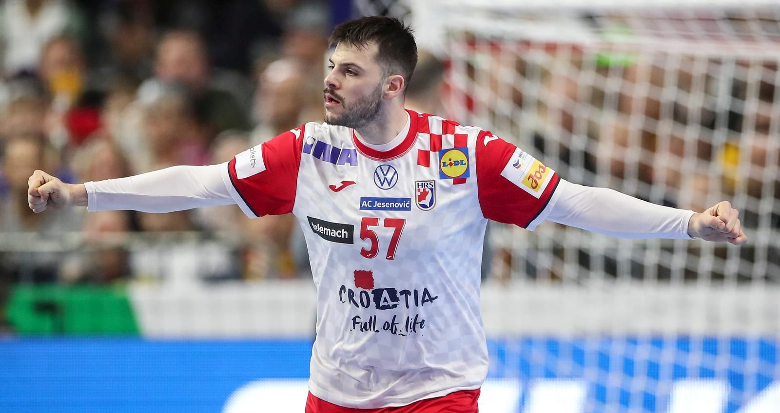 20.01.2024., Lanxess Arena, Koeln, Njemacka - EHF Europsko prvenstvo u rukometu 2024. u Njemackoj. Drugi krug, skupina 1, Madjarska - Hrvatska. Filip Glavas. Photo: Sanjin Strukic/PIXSELL