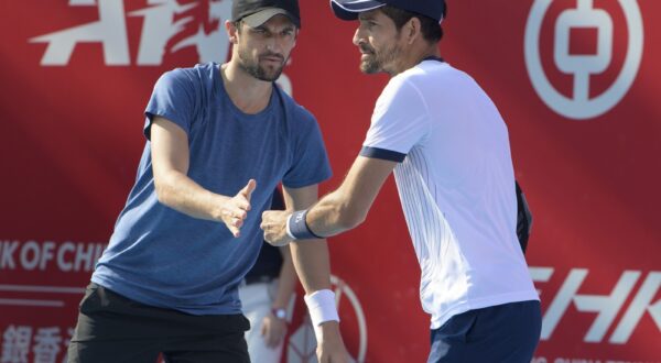 January 7, 2024, Hong Kong, Hong Kong SAR, China: Salvadorian Marcelo Arevalo (L) and Croatian, Mate Pavic (R) defeat Belgiums Sander Gille and Joran Vliegen  in the Bank of China Hong Kong Open Tennis 2024 Doubles Finals, Victoria Park Tennis Courts, Causeway Bay, Hong Kong.,Image: 834950995, License: Rights-managed, Restrictions: , Model Release: no, Credit line: Jayne Russell / Zuma Press / Profimedia