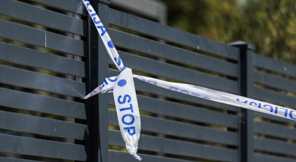 18.05.2022., Kastel Sucurac - Policijski ocevid na mjestu gdje je sin usmrtio majku. Photo: Miroslav Lelas/PIXSELL
