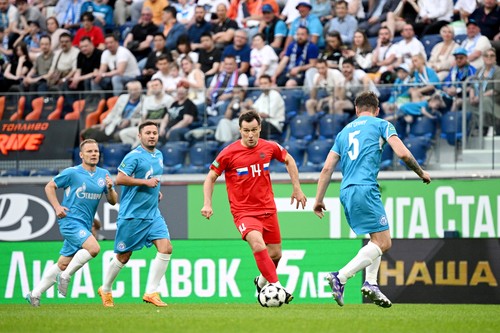 8459288 15.06.2023 From left: Left: Zenit's players Konstantin Lobov, Viktor Faizulin, Russian national team's player Dmitry Kirichenko and Zenit's player Alexei Igonin in a League of Legends retro match between FC Zenit (St. Petersburg) and the Russian national team.,Image: 783571708, License: Rights-managed, Restrictions: Editors' note: THIS IMAGE IS PROVIDED BY RUSSIAN STATE-OWNED AGENCY SPUTNIK., Model Release: no, Credit line: Alexey Filippov / Sputnik / Profimedia