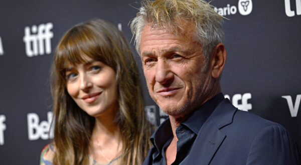 Dakota Johnson (L) and Sean Penn attend the photocall for 'Daddio' at the TIFF Bell Lightbox during the Toronto International Film Festival in Toronto, Canada on Sunday, September 10, 2023. Photo by /UPI,Image: 804559484, License: Rights-managed, Restrictions: , Model Release: no, Credit line: CHRIS CHEW / UPI / Profimedia