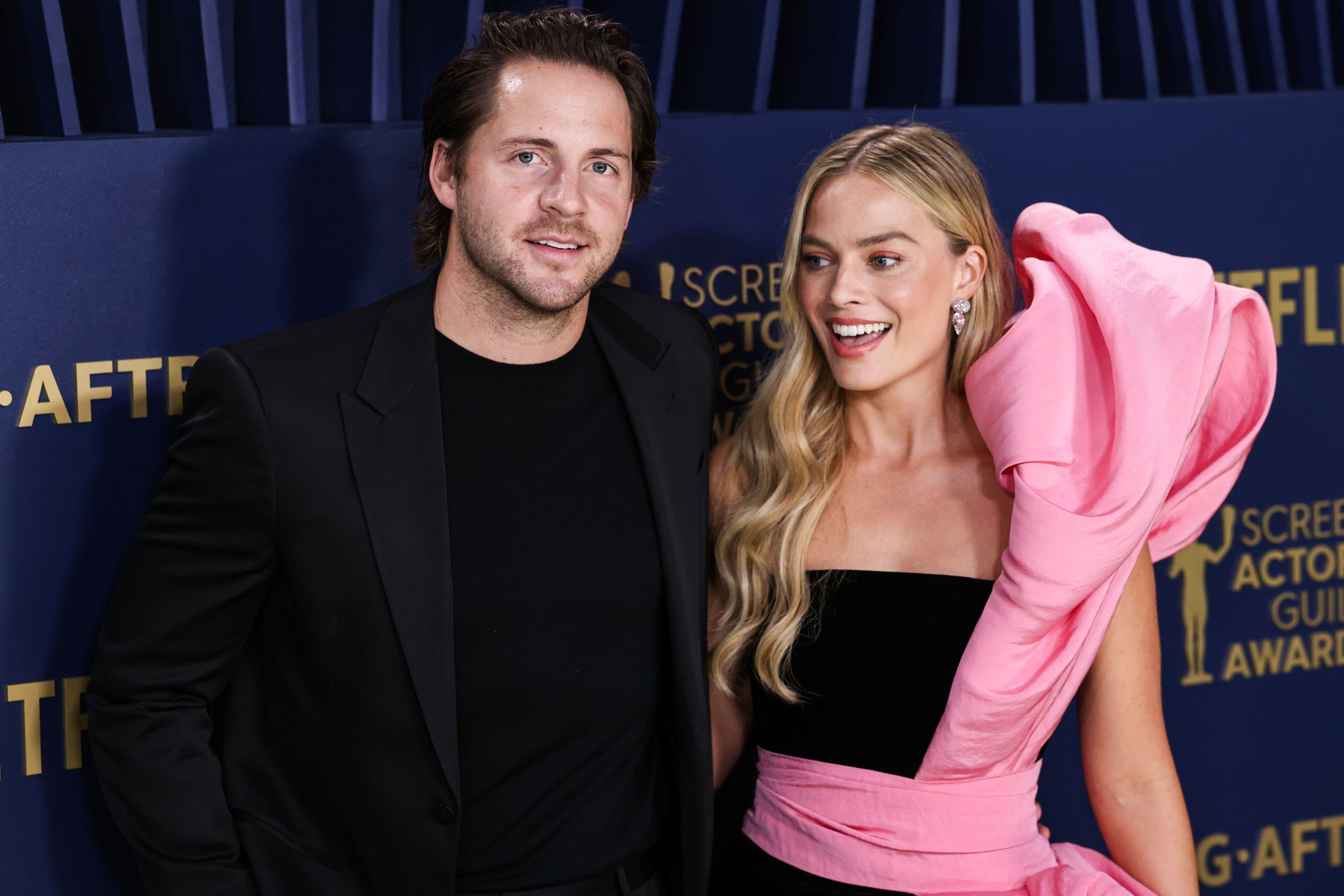 LOS ANGELES, CALIFORNIA, USA - FEBRUARY 24: Tom Ackerley and wife Margot Robbie arrive at the 30th Annual Screen Actors Guild Awards held at the Shrine Auditorium and Expo Hall on February 24, 2024 in Los Angeles, California, United States.,Image: 850598629, License: Rights-managed, Restrictions: *** World Rights***, Model Release: no, Credit line: Image Press Agency / ddp USA / Profimedia