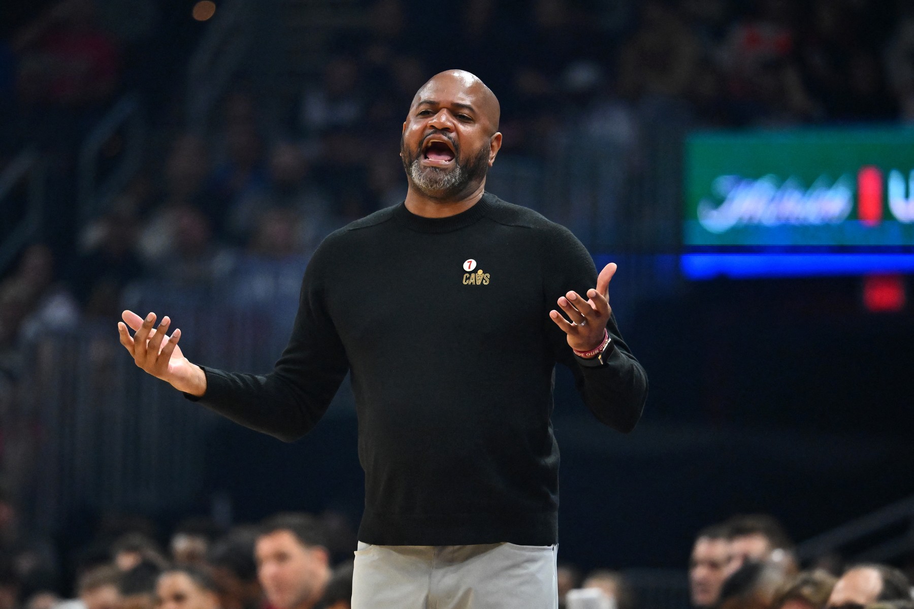 CLEVELAND, OHIO - FEBRUARY 27: Head coach J.B. Bickerstaff of the Cleveland Cavaliers reacts during the first half against the Dallas Mavericks at Rocket Mortgage Fieldhouse on February 27, 2024 in Cleveland, Ohio.,Image: 851626535, License: Rights-managed, Restrictions: , Model Release: no, Credit line: Jason Miller / Getty images / Profimedia