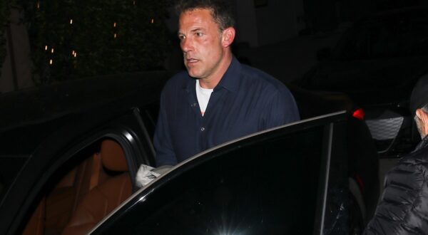 Santa Monica, CA  - Actor Ben Affleck is spotted heading home after dining with pals at Giorgio Baldi in Santa Monica. Missing from the outing was his wife Jennifer Lopez.

BACKGRID USA 21 MAY 2024,Image: 875309322, License: Rights-managed, Restrictions: , Model Release: no, Pictured: Ben Affleck, Credit line: The Hollywood JR / BACKGRID / Backgrid USA / Profimedia