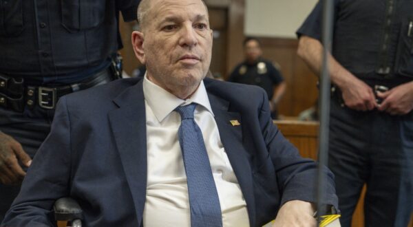 NEW YORK, NEW YORK - MAY 29: Harvey Weinstein appears in Manhattan Criminal Court for a hearing on May 29, 2024 in New York City. The fallen movie mogul is awaiting a retrial on rape charges after his 2020 conviction was tossed out. The court hearing addressed various legal issues related to the upcoming trial, tentatively scheduled for after Labor Day.   Steven Hirsch-Pool,Image: 877441548, License: Rights-managed, Restrictions: , Model Release: no, Credit line: POOL / Getty images / Profimedia