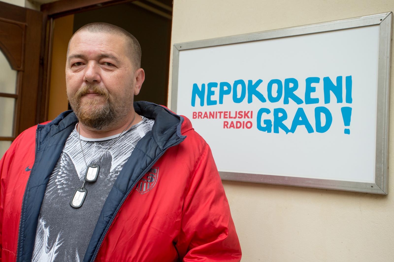 24.11.2018., Vukovarska ulica, Osijek - Pokrenut Braniteljski radio ''Nepokoreni grad''. Srecko Josic,  glavni urednik braniteljskog radija "Nepokoreni grad". rPhoto: Dubravka Petric/PIXSELL