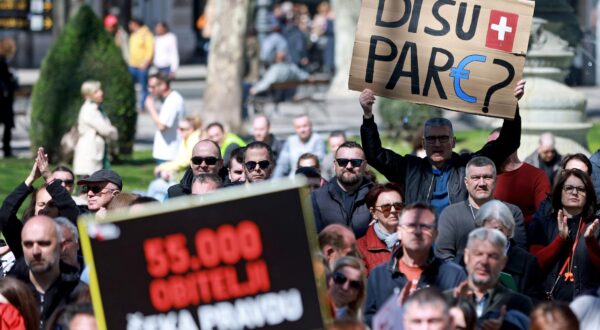 01.04.2023., Zagreb - U parku Zrinjevac organiziran prosvjed Udruge franak pod nazivom "Vrijeme je!" Photo: Sanjin Strukic/PIXSELL