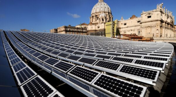 Vatican goes green with solar panel roof. The 2,400 panels on the 5,000 square metre roof of the Paul VI auditorium, near St Peter's Basilica, where popes hold general audiences, convert sunlight into 300 megawatts of electricity a year. 
Vatican, 2008.,Image: 585991769, License: Rights-managed, Restrictions: , Model Release: no, Credit line: Eric Vandeville / akg-images / Profimedia