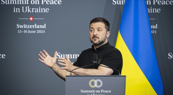 epa11415336 President Volodymyr Zelensky of Ukraine  speaks during the Ukrainian closing press conference at the Summit on Peace in Ukraine in Stansstad near Lucerne, Switzerland, 16 June 2024. International heads of state gathered on 15 and 16 June at the Buergenstock Resort in central Switzerland for the two-day Summit on Peace in Ukraine.  EPA/URS FLUEELER / POOL                                                  EDITORIAL USE ONLY  EDITORIAL USE ONLY
