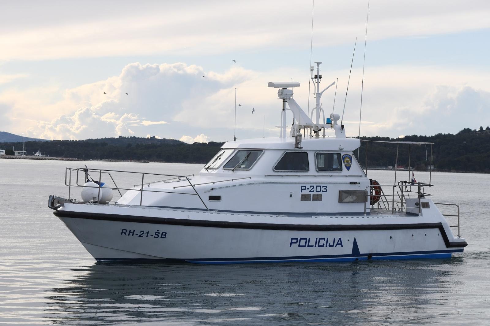 01.02.23., Sibenik - Brod pomorske policije u kanalu Sv.Ante u Sibeniku.
 Photo: Hrvoje Jelavic/PIXSELL