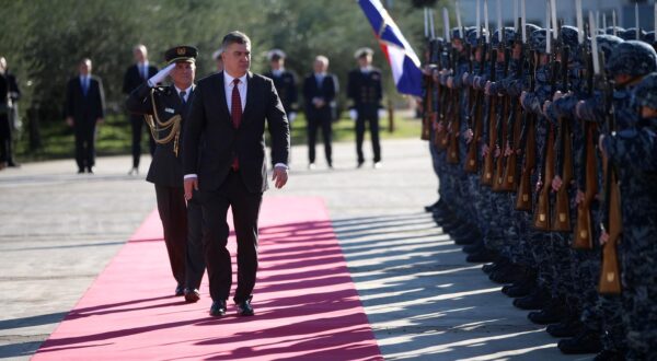 12.01.2024., Split - U Domu Hrvatske vojske "General-bojnik Ivo Jelic" odrzana je svecanost primopredaje duznosti zapovjednika Hrvatske ratne mornarice. predsjednik RH Zoran Milanovic Photo: Zvonimir Barisin/PIXSELL