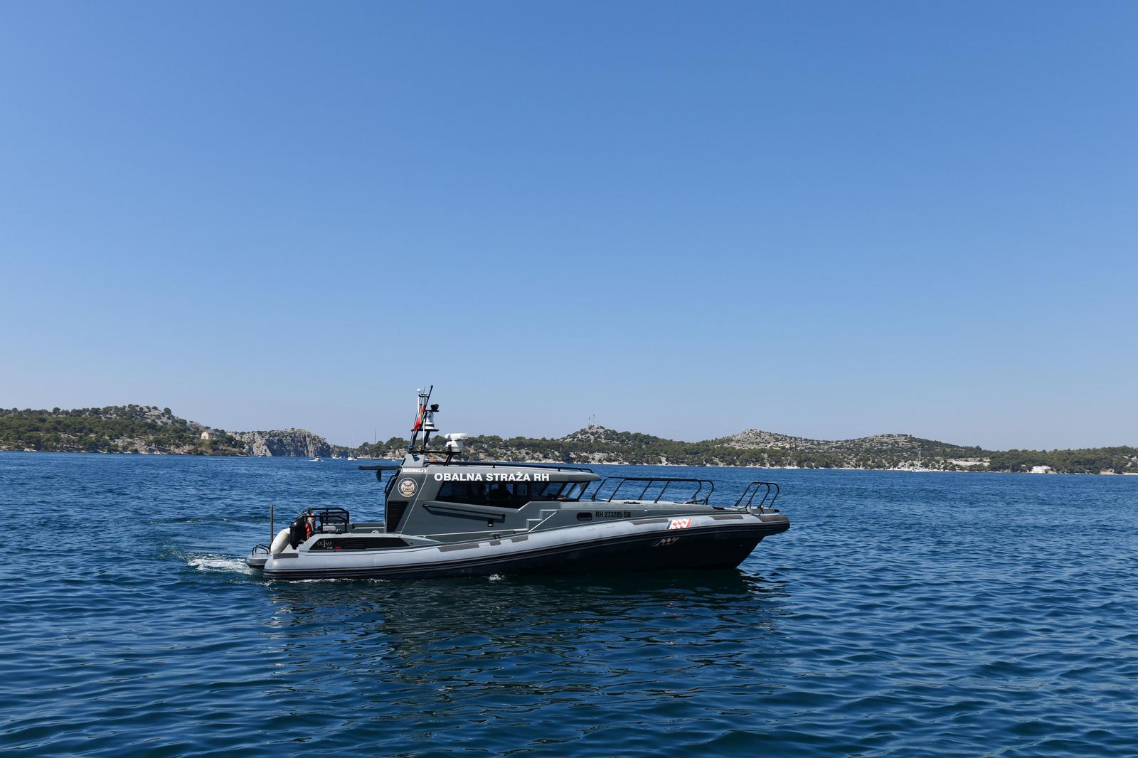 13.07.2024., Sibenik - Brod hrvatske Obalne straze u knala Sv.Ante u Sibeniku. Photo: Hrvoje Jelavic/PIXSELL