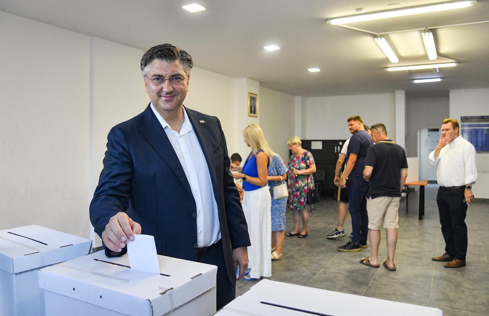 13.07.2024., Zagreb - Kandidat za predsjednika Hrvatske demokratske zajednice Andrej Plenkovic glasovao na unutarstranackim izborima HDZ-a. Photo: Josip Regovic/PIXSELL