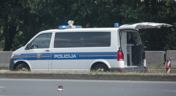 23.06.2024., Zagreb - Prometna nesreca na Slavonskoj aveniji u kojoj je smrtno stradao motociklist. Photo: Tomislav Miletic/PIXSELL