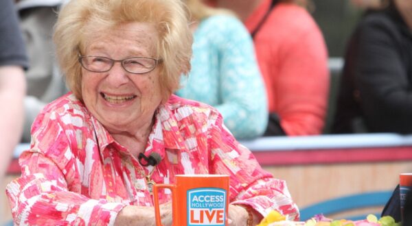 **FILE PHOTO** Dr. Ruth Has Passed Away. NEW YORK, NY - JUNE 3: Dr. Ruth Westheimer pictured on Access Hollywood Live in New York City on June 3, 2015. Copyright: xx,Image: 889492585, License: Rights-managed, Restrictions: imago is entitled to issue a simple usage license at the time of provision. Personality and trademark rights as well as copyright laws regarding art-works shown must be observed. Commercial use at your own risk., Credit images as "Profimedia/ IMAGO", Model Release: no, Credit line: RW / imago stock&people / Profimedia