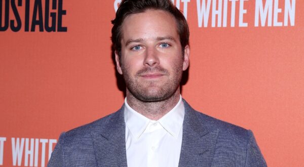 Hollywood, CA  - A 24-year-old woman alleges that the actor raped her and beat her in 2017. Hammer says that their encounter was consensual.
Through tears on Thursday, a 24-year-old woman named Effie recalled an alleged sexual assault by the actor Armie Hammer. Speaking at a Zoom press conference alongside her lawyer, Gloria Allred, Effie claimed that the violent encounter occurred nearly four years ago.

BACKGRID USA 18 MARCH 2021,Image: 598929394, License: Rights-managed, Restrictions: , Model Release: no, Pictured: Armie Hammer, Credit line: MediaPunch / BACKGRID / Backgrid USA / Profimedia