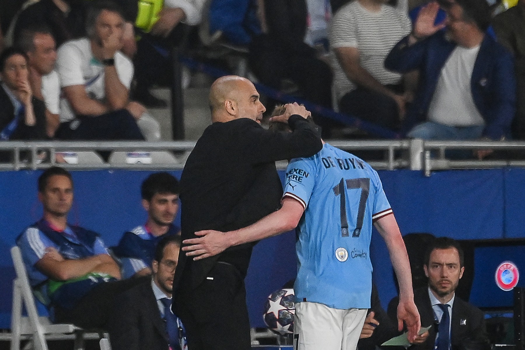 Manchester City's Spanish manager Pep Guardiola consoles Manchester City's Belgian midfielder #17 Kevin De Bruyne after his injury during the UEFA Champions League final football match between Inter Milan and Manchester City at the Ataturk Olympic Stadium in Istanbul, on June 10, 2023.,Image: 782636822, License: Rights-managed, Restrictions: , Model Release: no, Credit line: FRANCK FIFE / AFP / Profimedia