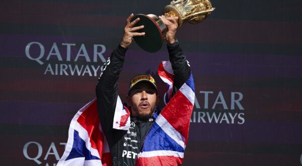 HAMILTON Lewis (gbr), Mercedes AMG F1 Team W15, portrait podium celebration during the Formula 1 Qatar Airways British Grand Prix 2024, 12th round of the 2024 Formula One World Championship from July 5 to 7, 2024 on the Silverstone Circuit, in Silverstone, United Kingdom - Photo Eric Alonso / DPPI,Image: 888012668, License: Rights-managed, Restrictions: Hungary Out, Model Release: no, Credit line: Eric Alonso / AFP / Profimedia