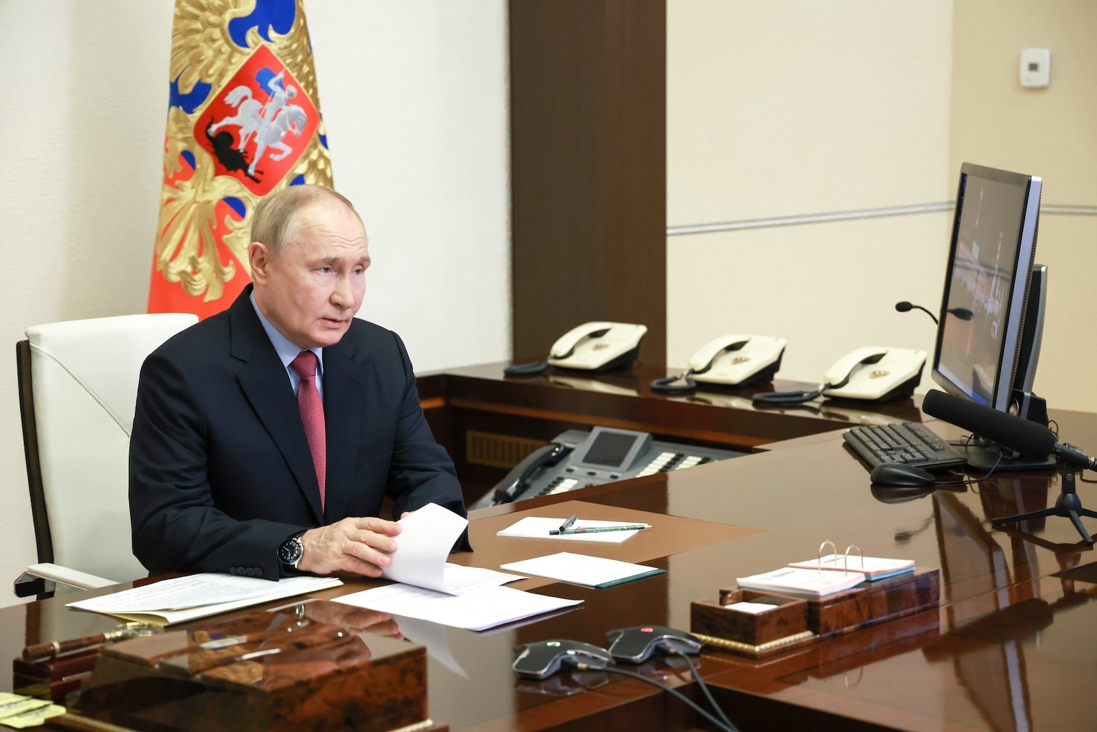 RUSSIA, MOSCOW REGION - JULY 10, 2024: President Vladimir Putin holds a meeting with the Russian government via video link from his Novo-Ogaryovo residence. Vyacheslav Prokofyev/Russian Presidential Press and Information Office/TASS