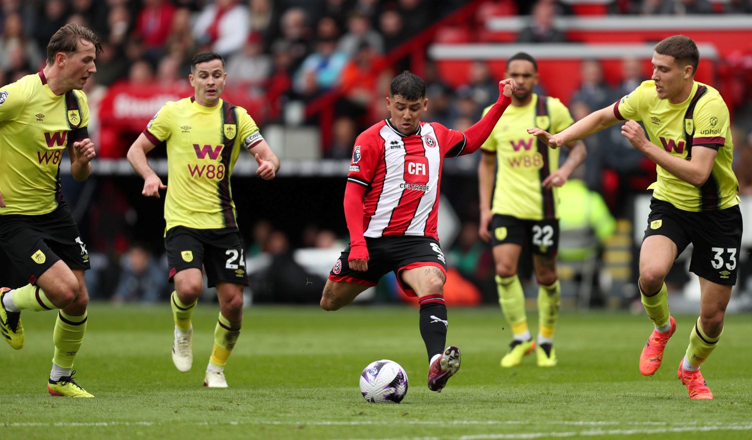 Sheffield United v Burnley Premier League Gustavo Hamer of Sheffield United