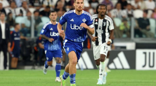 ALESSANDRO GABRIELLONI, Como, Serie A, 2024-25, Juventus vs Como 3-0, 19-08-2024, Azione, Action, Single shot SERIE A 2024-25 JUVENTUS-COMO 3-0