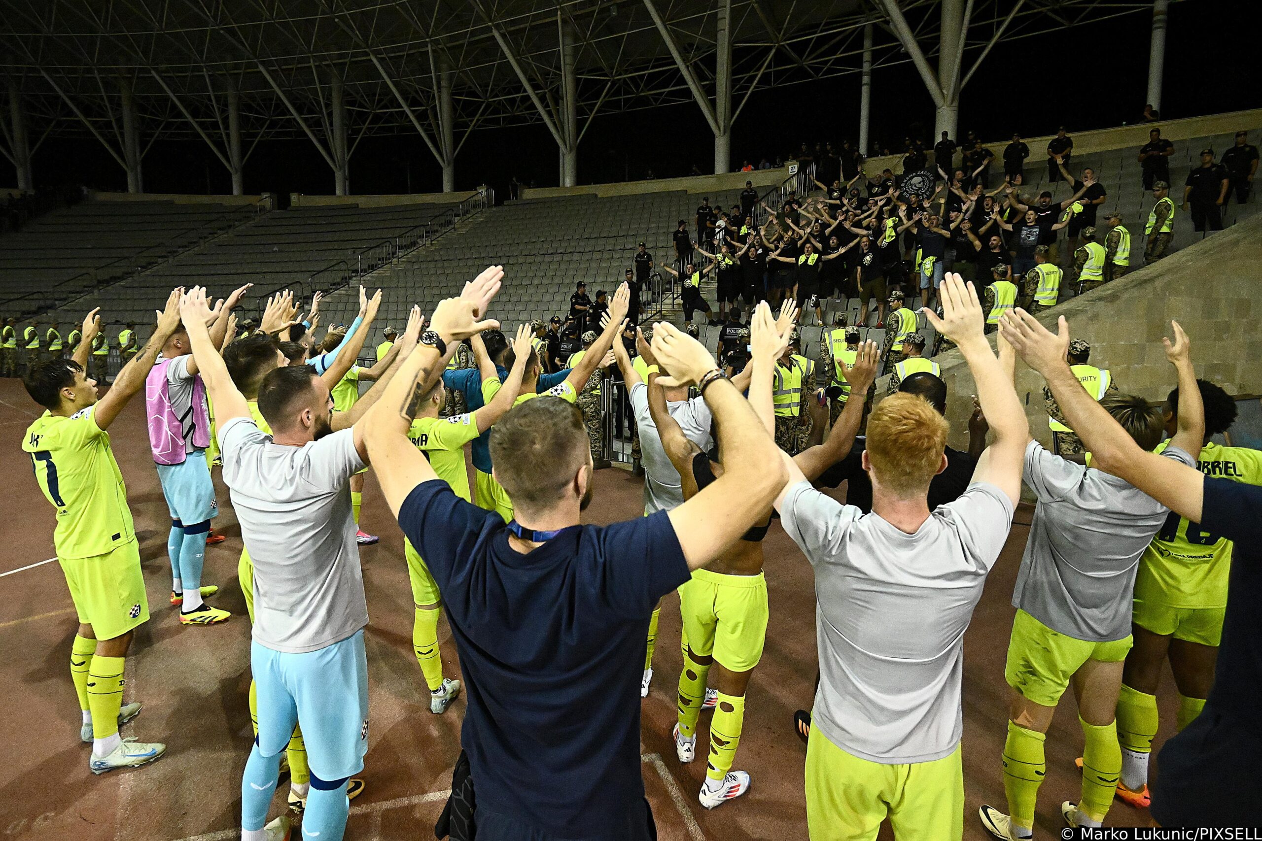 28.08.2024., Baku, Azerbajdzan - Uzvratna utakmica doigravanja UEFA Lige prvaka, Qarabag FK- GNK Dinamo. Slavlje navijaca i igraca Dinama nakon pobjede i izborene Lige Prvaka.  Photo: Marko Lukunic/PIXSELL