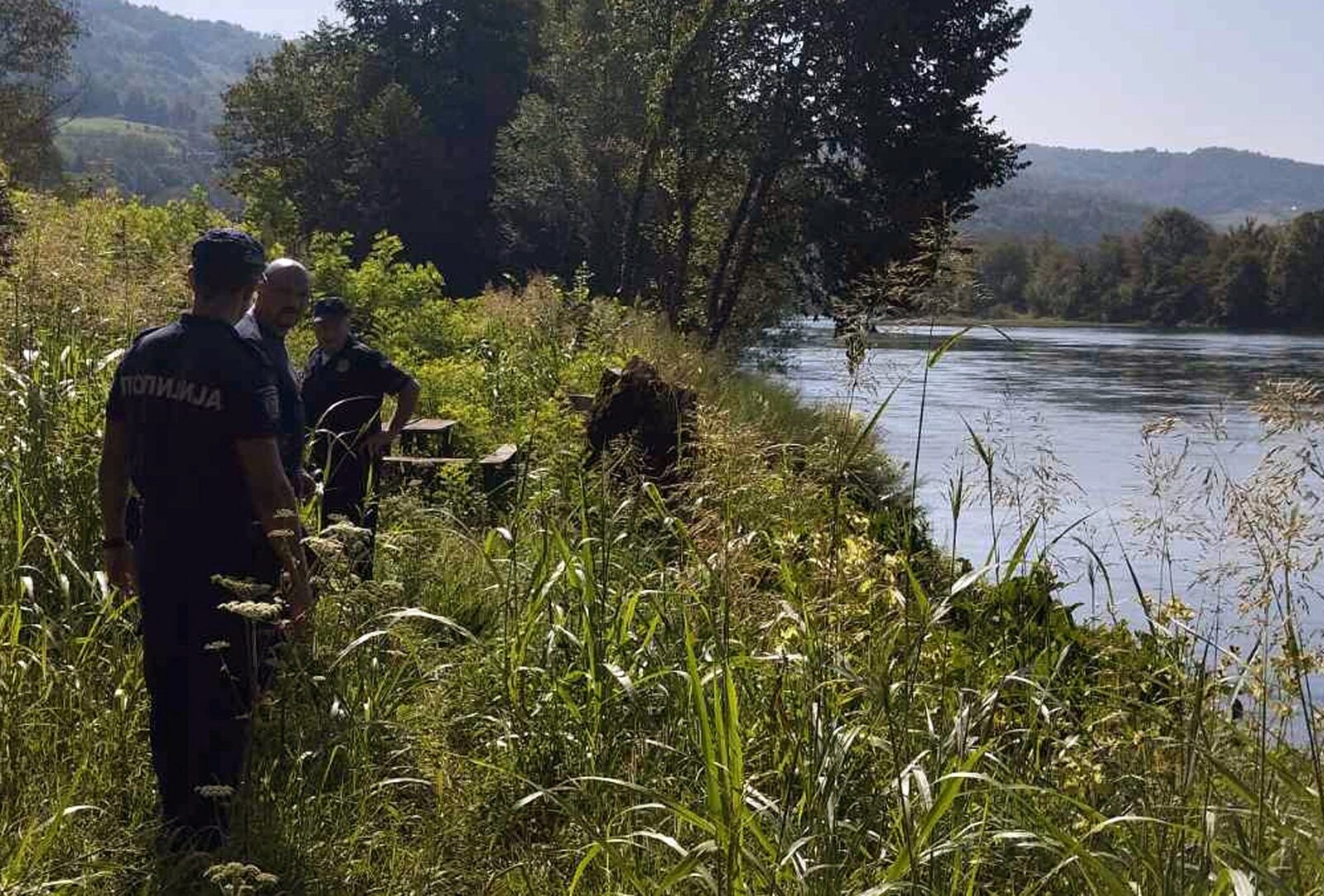 This handout photograph made available by the Ministry of Interior of Serbia shows Serbian Police officers searching a bank of the Drina River after a boat carrying 30 illegal migrants sank on the border between Serbia and Bosnia-Herzegovina near the town of Ljubovija, on August 22, 2024. Authorities recovered 10 bodies, including an infant, after a boat carrying migrants capsized on August 22, 2024 in the Drina River on the Serbia-Bosnia border, with others still believed missing. Police said the vessel was carrying around two dozen migrants when it flipped near Ljubovija in Serbia, a transit country on the so-called "Balkan route" that migrants use to reach the EU.,Image: 900783347, License: Rights-managed, Restrictions: RESTRICTED TO EDITORIAL USE - MANDATORY CREDIT "AFP PHOTO / Ministry of Interior of Serbia" - NO MARKETING NO ADVERTISING CAMPAIGNS - DISTRIBUTED AS A SERVICE TO CLIENTS, ***
HANDOUT image or SOCIAL MEDIA IMAGE or FILMSTILL for EDITORIAL USE ONLY! * Please note: Fees charged by Profimedia are for the Profimedia's services only, and do not, nor are they intended to, convey to the user any ownership of Copyright or License in the material. Profimedia does not claim any ownership including but not limited to Copyright or License in the attached material. By publishing this material you (the user) expressly agree to indemnify and to hold Profimedia and its directors, shareholders and employees harmless from any loss, claims, damages, demands, expenses (including legal fees), or any causes of action or allegation against Profimedia arising out of or connected in any way with publication of the material. Profimedia does not claim any copyright or license in the attached materials. Any downloading fees charged by Profimedia are for Profimedia's services only. * Handling Fee Only 
***, Model Release: no, Credit line: Handout / AFP / Profimedia