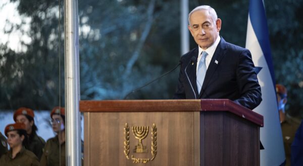 epa11526316 Israeli Prime Minister Benjamin Netanyahu speaks during the state memorial for former Revisionist Zionist leader and author Ze'ev Jabotinsky at Mount Herzl Military Cemetery in Jerusalem, 04 August 2024. Jabotinsky died on 03 August 1940.  EPA/Naama Grynbaum / POOL