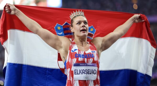 Pariz, 05.08.2024 - Hrvatska atletičarka Sandra Elkasević osvojila je brončanu medlaju u bacanju diska na Olimpijskim igrama u Parizu s hicem od 67.51 metara.   
foto HINA/ Damir SENČAR/ ds