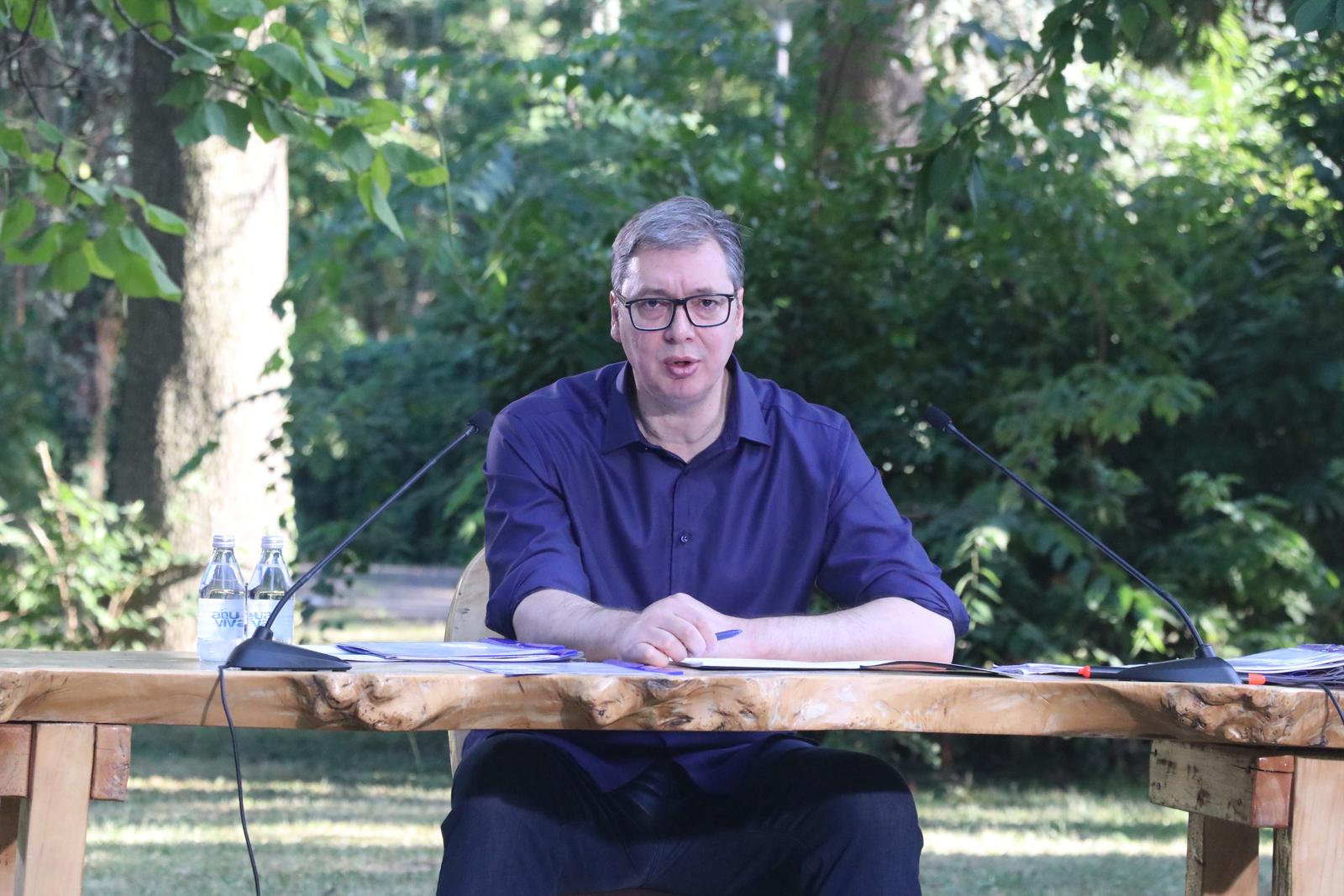 01, August, 2024, Belgrade - The President of the Republic of Serbia, Aleksandar Vucic, addressed the public from Vila Mir regarding the current political and economic situation. Aleksandar Vucic. Photo: F.S./ATAImages

01, avgust, 2024, Beograd - 
Predsednika Republike Srbije Aleksandar Vucic obratio se iz Vila Mir javnosti povodom aktuelne politicke i ekonomske situacije. Photo: F.S./ATAImages Photo: A.K./ATAImages/PIXSELL