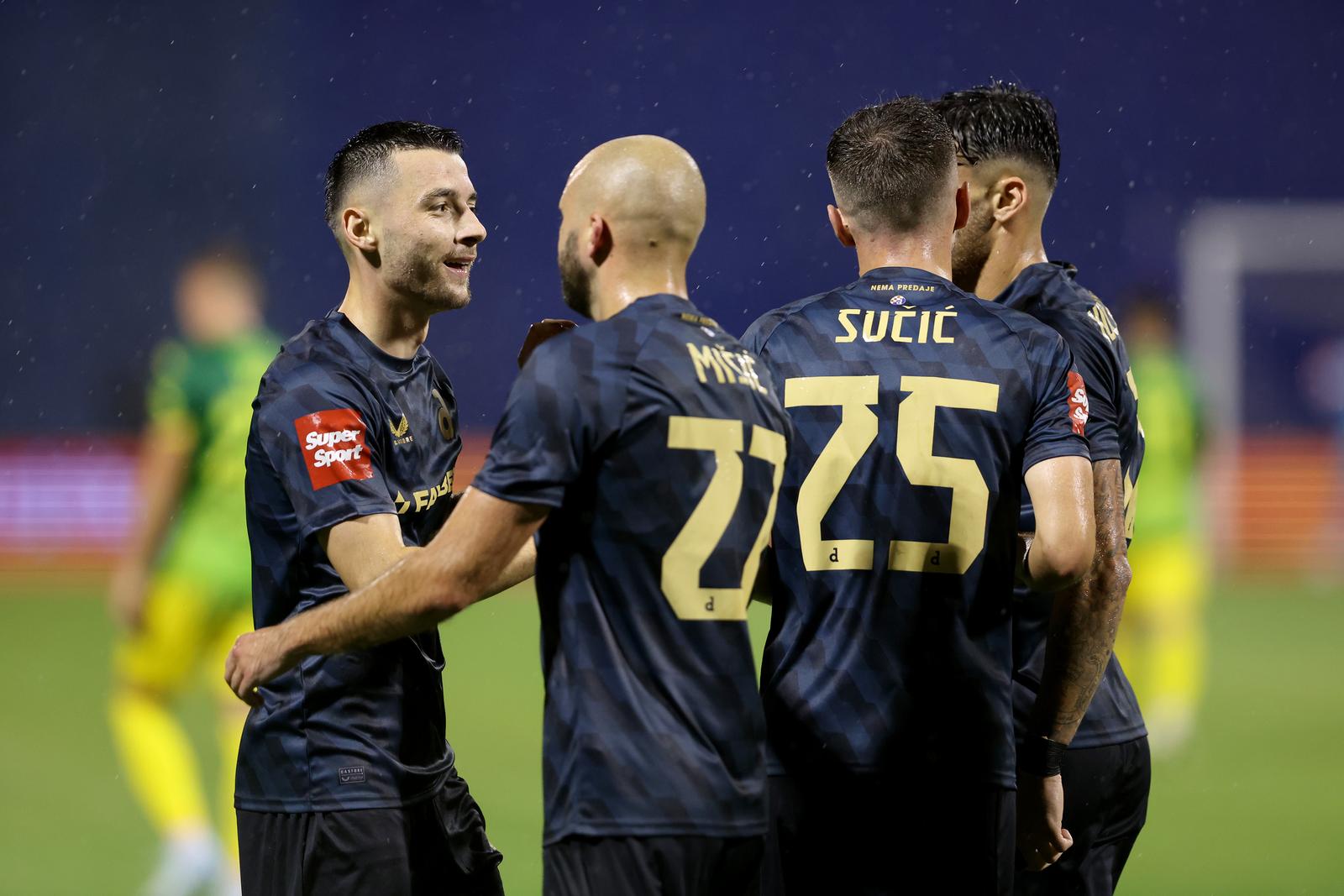 02.08.2024., stadion Maksimir, Zagreb - SuperSport HNL, 01. kolo, GNK Dinamo - NK Istra 1961. Slavlje nogometasa Dinama nakon pogotka Arbera Hoxhe za vodstvo 1:0. Arber Hoxha, Josip Misic Photo: Goran Stanzl/PIXSELL