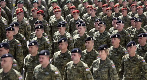 05.04.2024., Knin - Obiljezavanje 17. obljetnice ustrojavanja Gardijske mehanizirane brigade u Kninu, U vojarni 4. gardijske brigade Pauci. Photo: Hrvoje Jelavic/PIXSELL