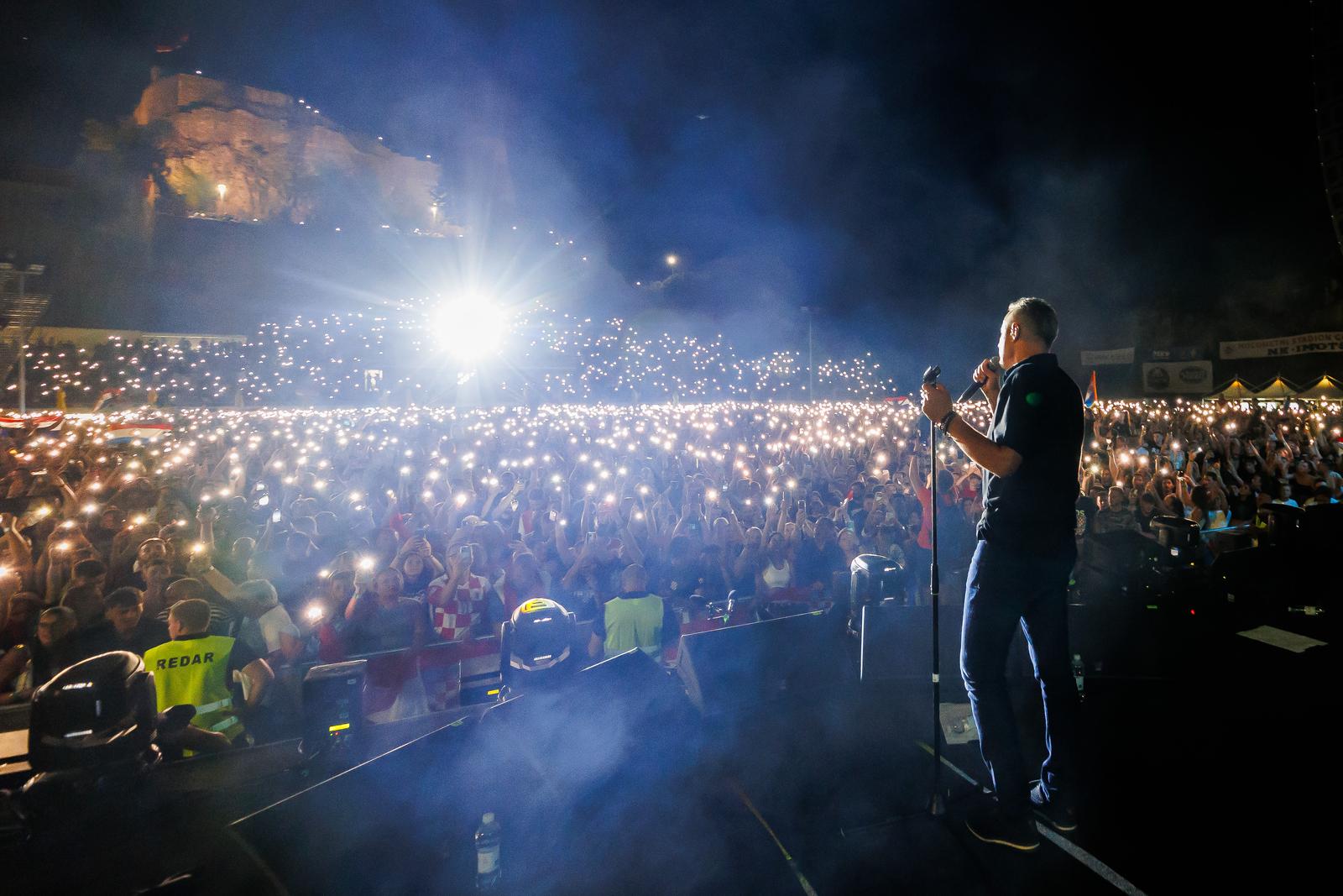 06.08.2024., Imotski - Koncert "Imotski ne zaboravi" na kojem nastupaju Bulic, Zecic i Thompson. Photo: Zvonimir Barisin/PIXSELL