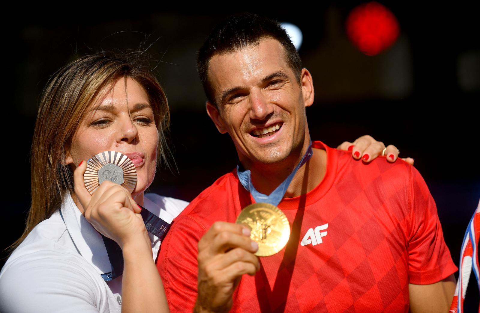 07.08.2024., Zagreb - Docek hrvatskih olimpijaca na Trgu bana Josipa Jelacica. Sandra Elkasevic Perkovic, Valent Sinkovic Photo: Josip Mikacic/PIXSELL