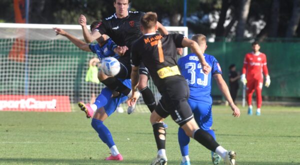 09.08.2024., Sibenik - SuperSport Prva HNL, 2. kolo, HNK Sibenik - NK Slaven Belupo. Photo: Hrvoje Jelavic/PIXSELL