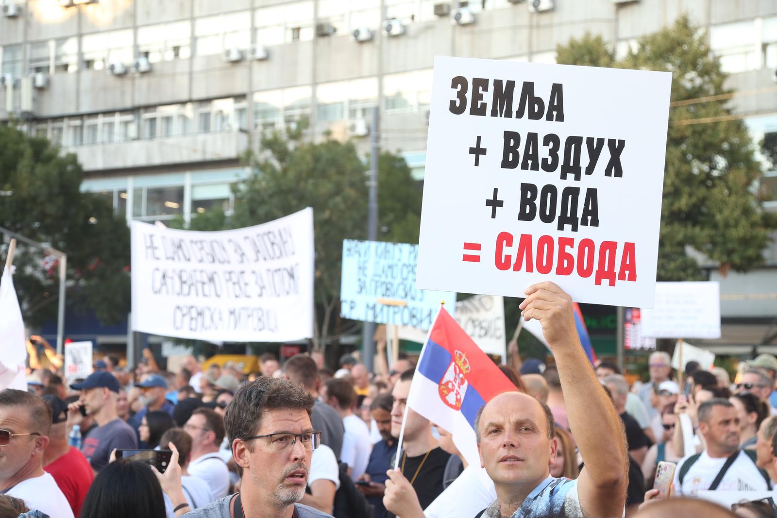 10, August, 2024, Belgrade -A protest against lithium mining and the Rio Tinto company began in Terazije.    

10, avgust, 2024, Beograd - Na Terazijama je poceo protest protiv rudarenja litijuma i kompanije Rio Tinto.     Photo: F.S./ATAImages/PIXSELL