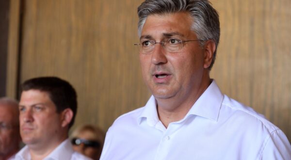 15.08.2024., Rijeka - Predsjednik Vlade Republike Hrvatske Andrej Plenkovic, ministar Oleg Butkovic i predsjednik uprave Jadrolinije David Sopta na misi u preivoju Svetista majke Bozje Trsatske na blagdan Velike Gospe. Photo: Goran Kovacic/PIXSELL