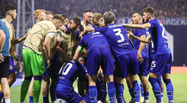 20.08.2024., stadion Maksimir, Zagreb - Prva utakmica play-offa za ulazak u UEFA Ligu prvaka, GNK Dinamo - FK Qarabag. Nogometasi Dinama slave pogodak Sandra Kulenovica za vodstvo 2:0. Photo: Luka stanzl/PIXSELL